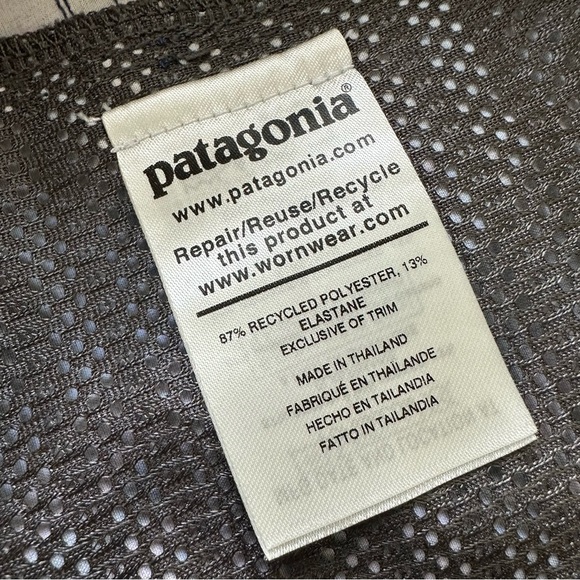 Patagonia Womens size 14 Stretch Hydropeak Boardshorts Swimwear Floral Blue - Picture 9 of 10